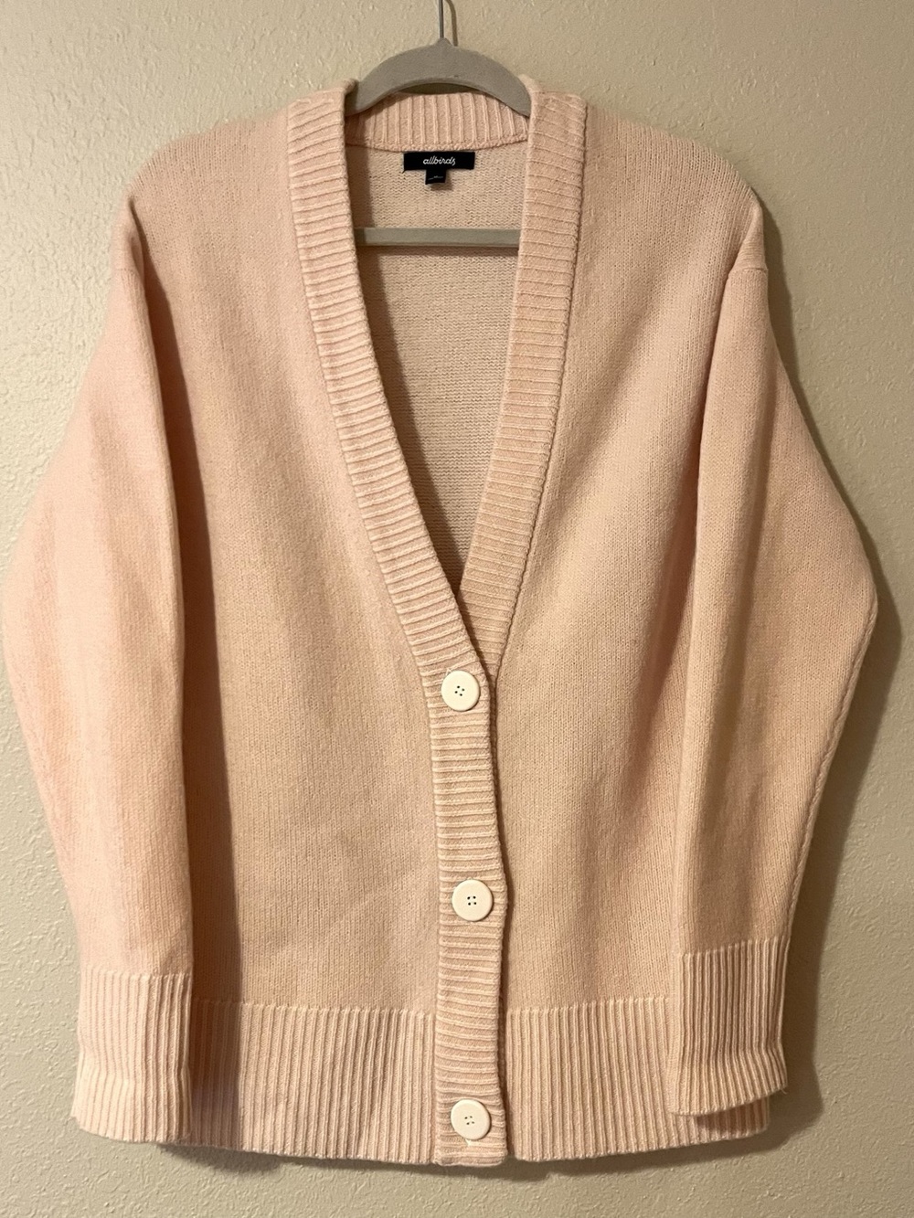 NWOT Allbirds 100% Merino Wool The Cardi in Blush Cream Women’s Size Medium